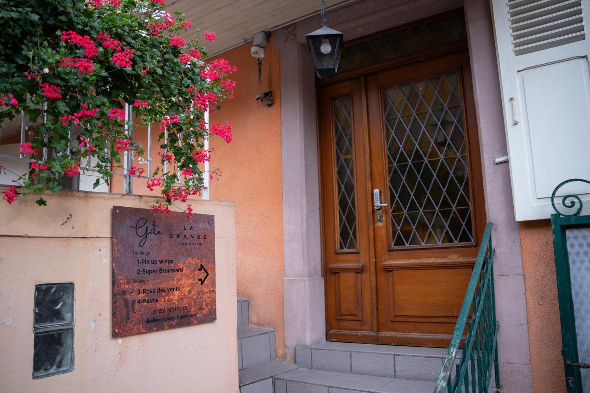 Chambre Rose Des Vents Eguisheim Εξωτερικό φωτογραφία